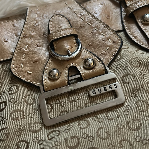 Crocodile Textured Leather Guess Monogram Shoulderbag - Picture 5 of 9